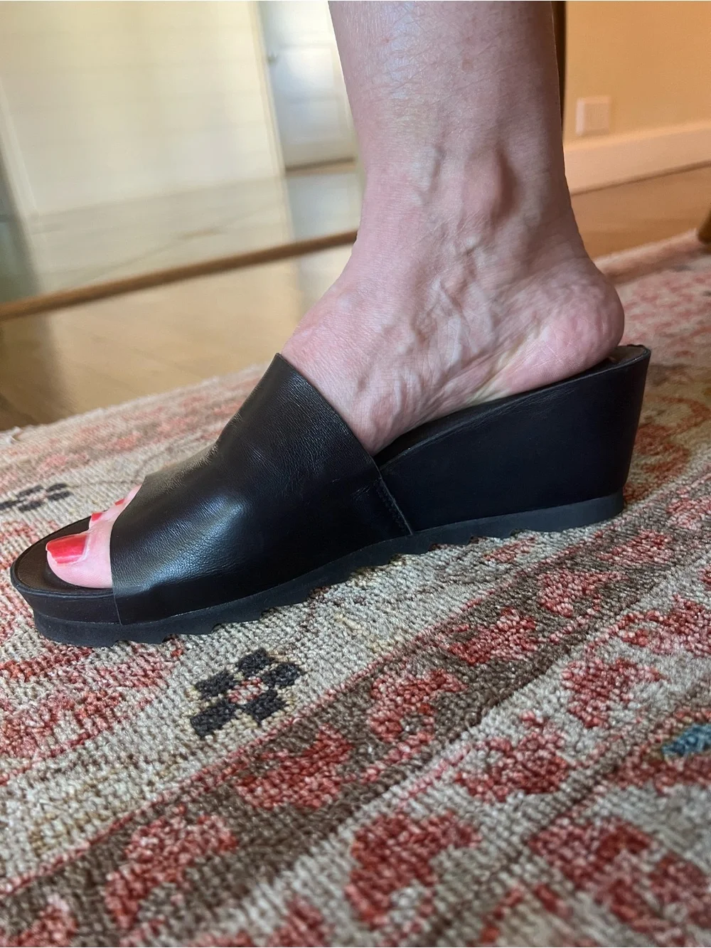 Hispanitas Vega Black Slide Sandals - Smooth Leather Upper 38 EU size 7